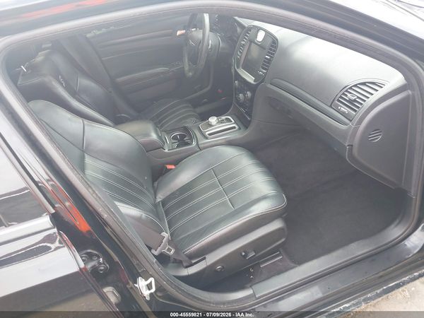 2016 CHRYSLER 300 300S — I5