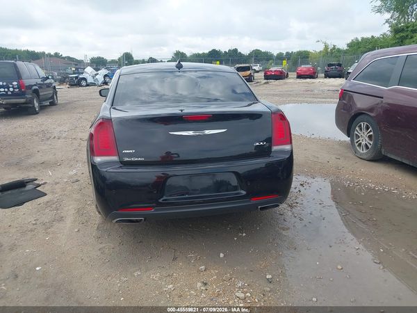 2016 CHRYSLER 300 300S — I119