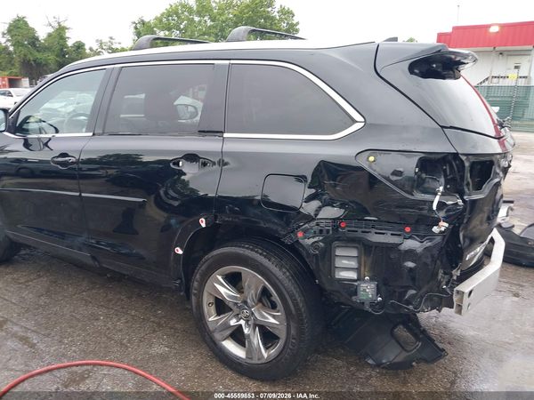 2017 TOYOTA HIGHLANDER LIMITED PLATINUM