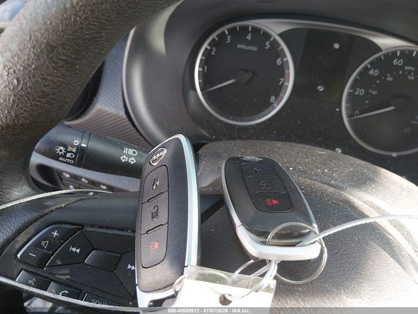 2023 NISSAN KICKS S XTRONIC CVT — I11