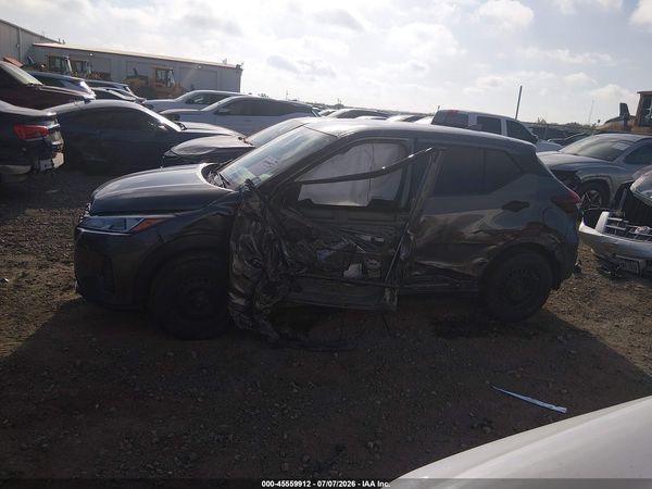2023 NISSAN KICKS S XTRONIC CVT — I117