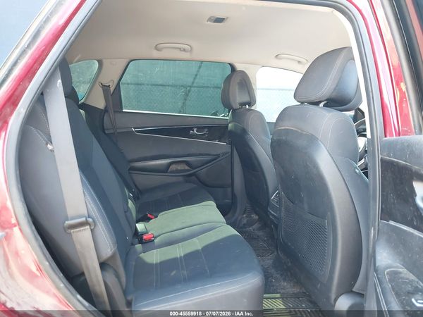 2016 KIA SORENTO 2.4L LX