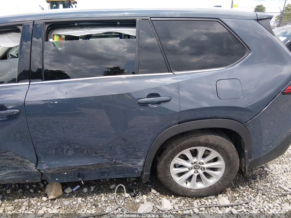 2025 TOYOTA GRAND HIGHLANDER XLE