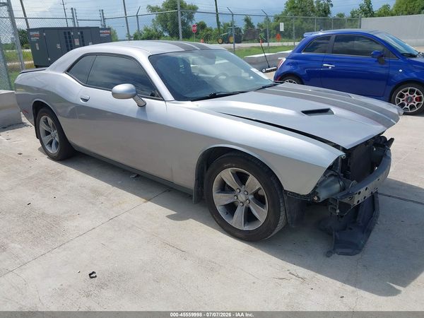 2016 DODGE CHALLENGER SXT