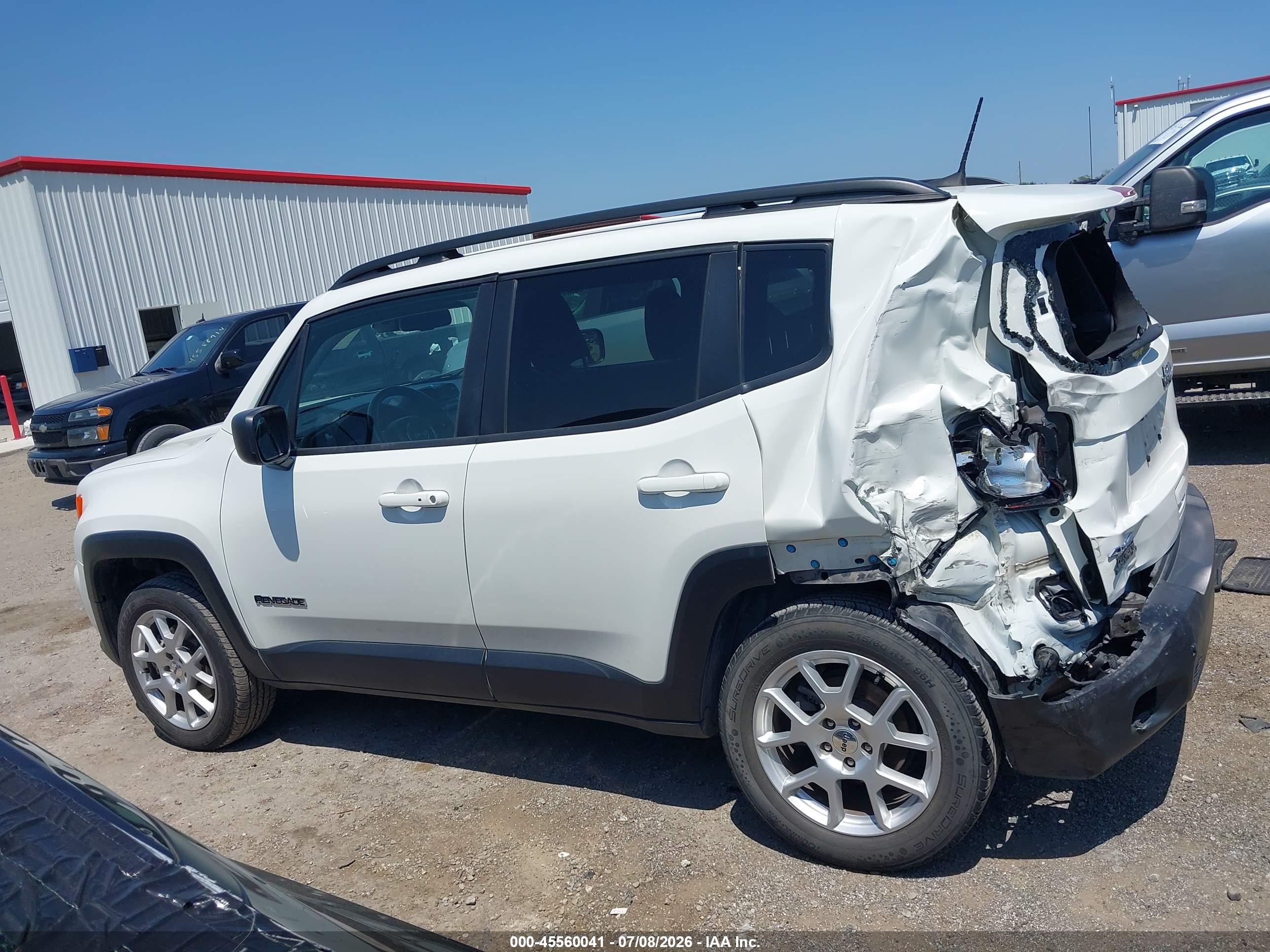 2022 JEEP RENEGADE LATITUDE 4X4