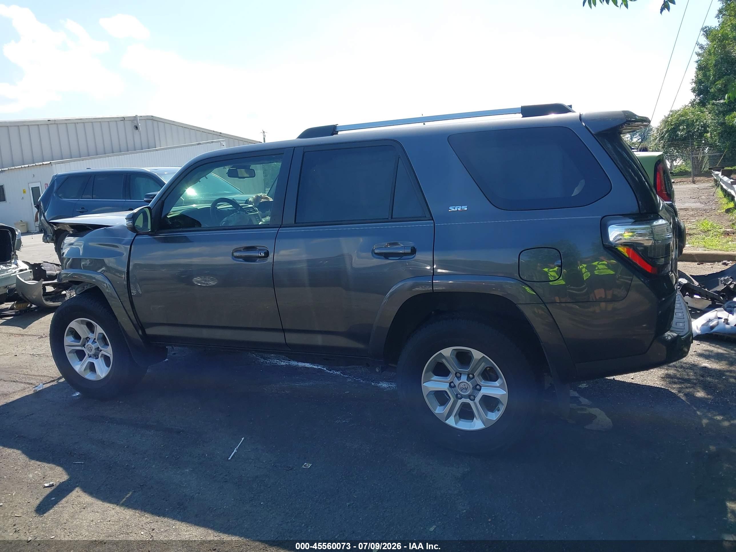 2020 TOYOTA 4RUNNER SR5 PREMIUM