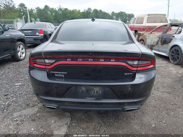 2017 DODGE CHARGER SXT RWD