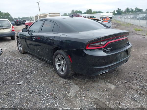 2017 DODGE CHARGER SXT RWD