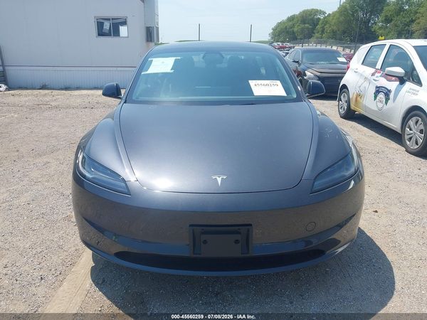 2025 TESLA MODEL 3
