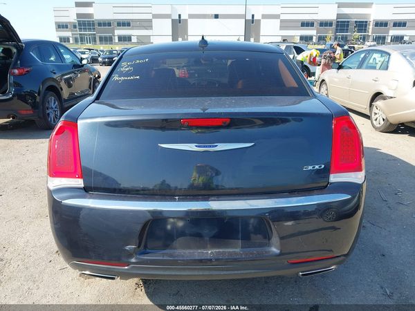 2019 CHRYSLER 300 LIMITED