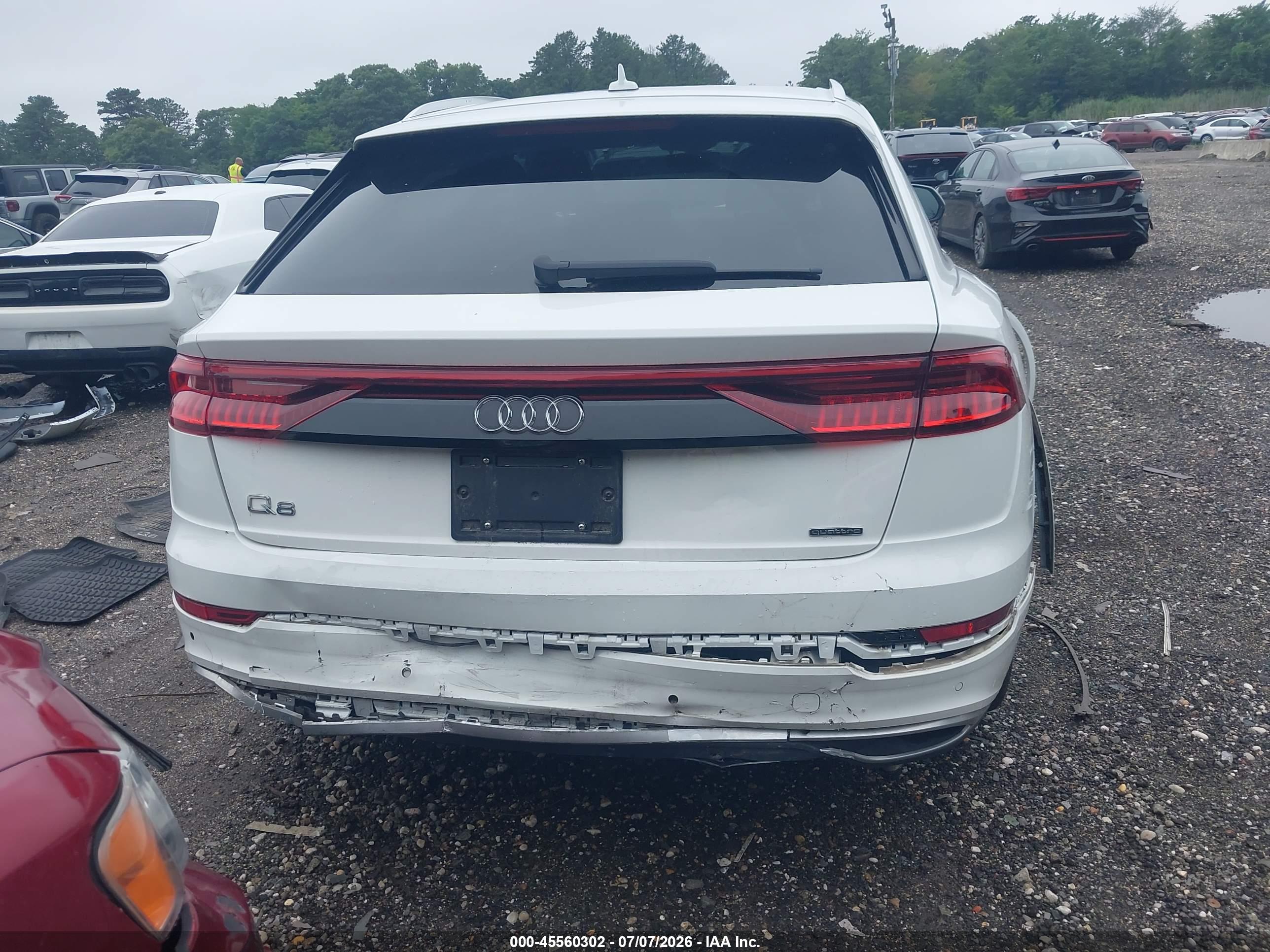 2022 AUDI Q8 quattro Premium Plus