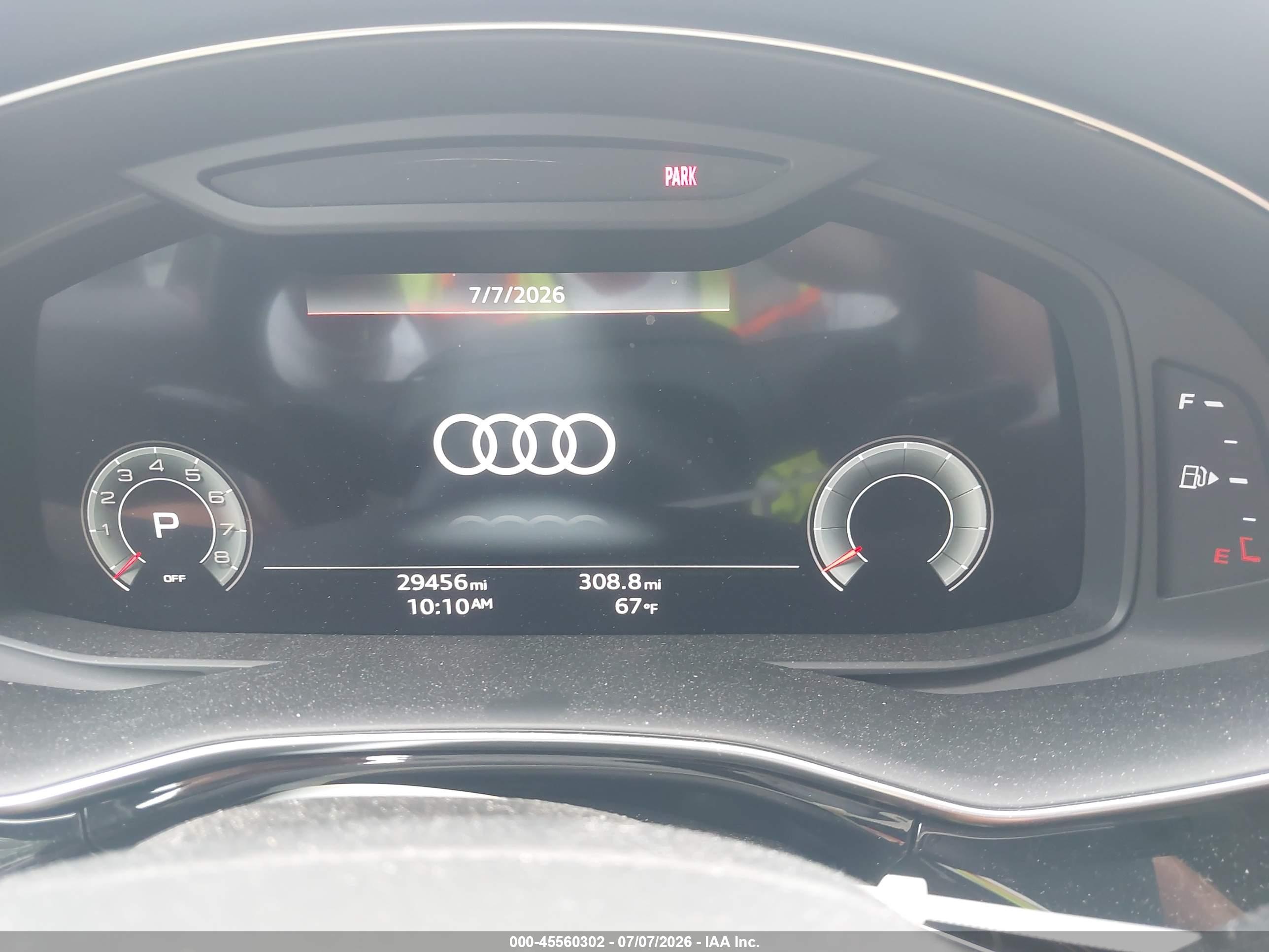 2022 AUDI Q8 quattro Premium Plus