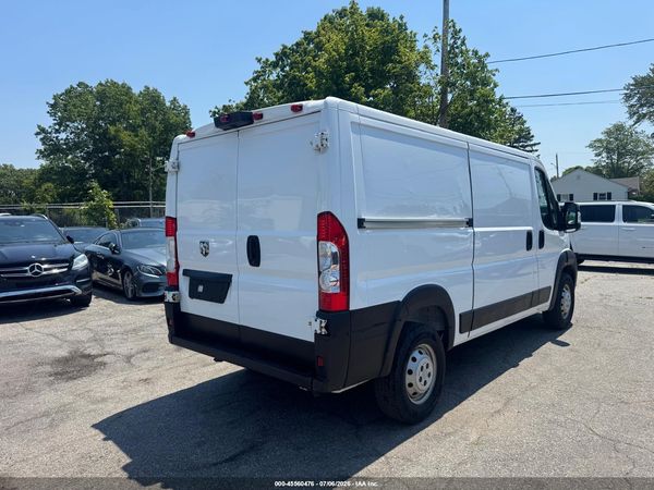 2022 RAM PROMASTER 3500 LOW ROOF 136 WB