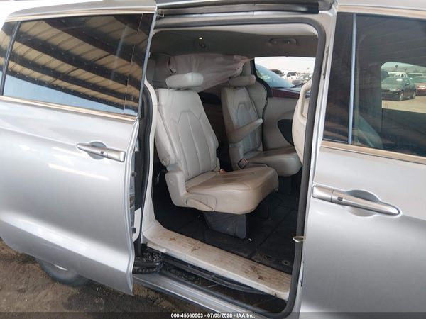 2021 CHRYSLER VOYAGER LXI