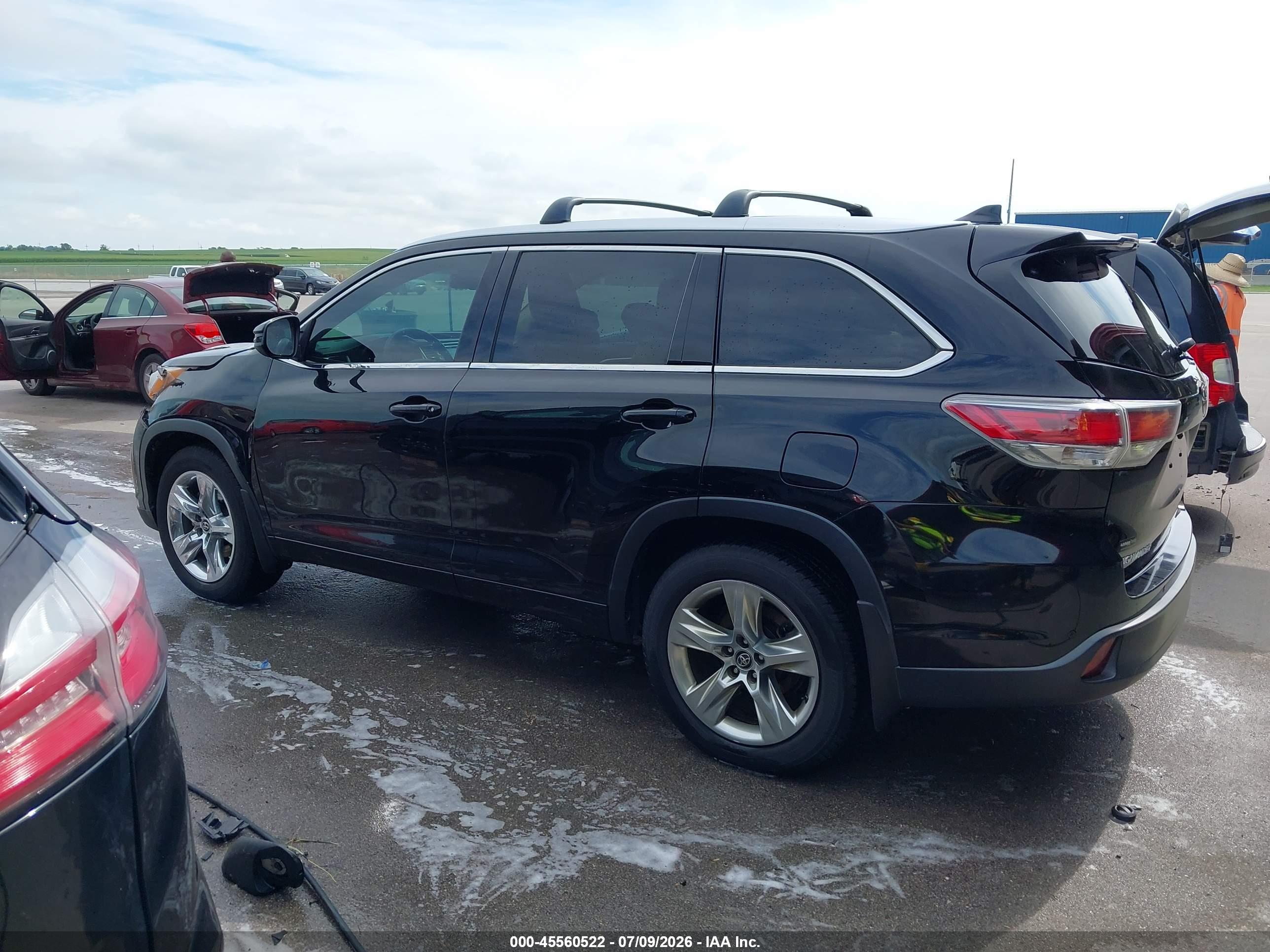 2016 TOYOTA HIGHLANDER LIMITED PLATINUM V6