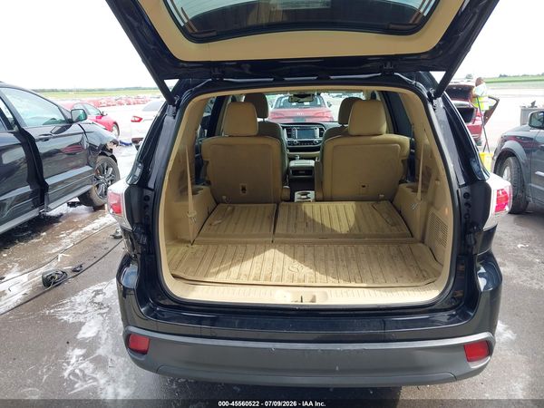 2016 TOYOTA HIGHLANDER LIMITED PLATINUM V6