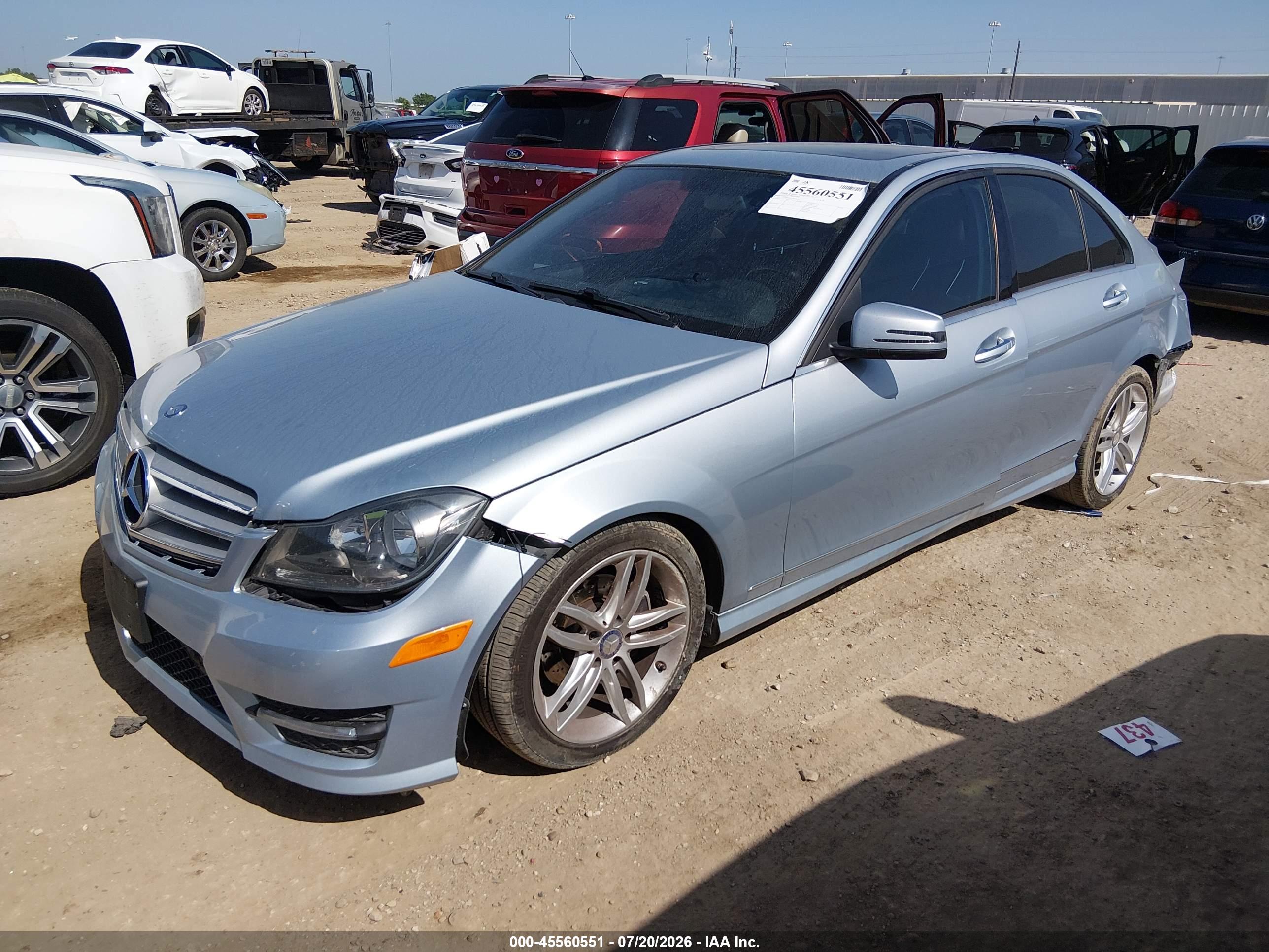 2013 MERCEDES-BENZ C 250 SPORT