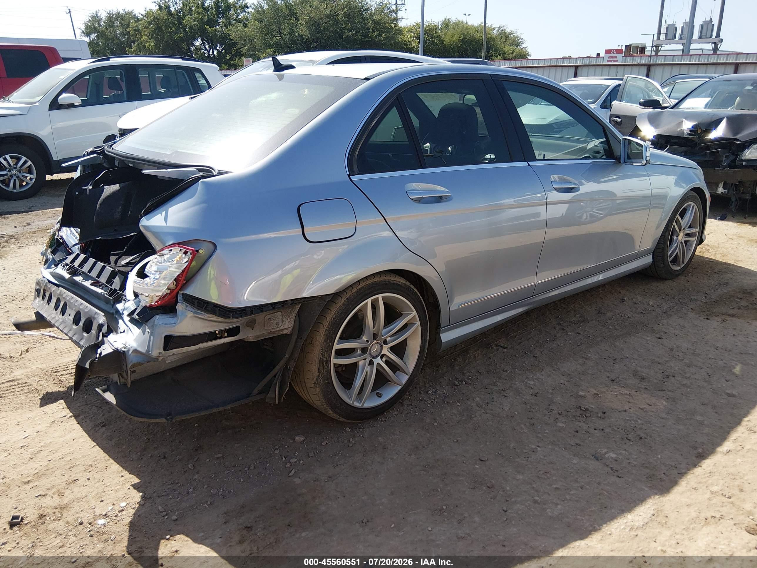 2013 MERCEDES-BENZ C 250 SPORT