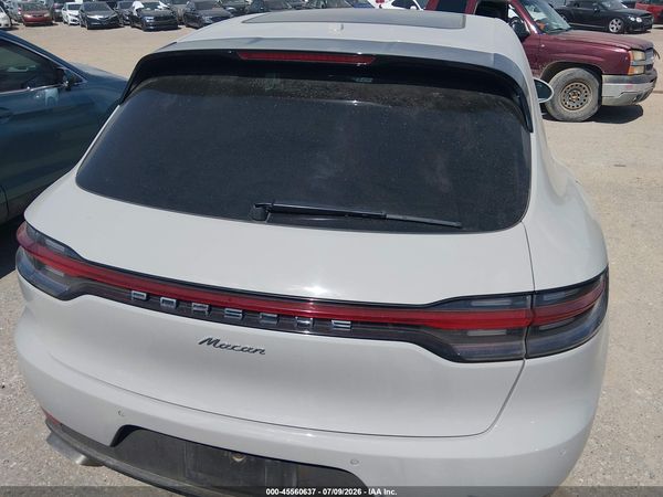 2021 PORSCHE MACAN Base