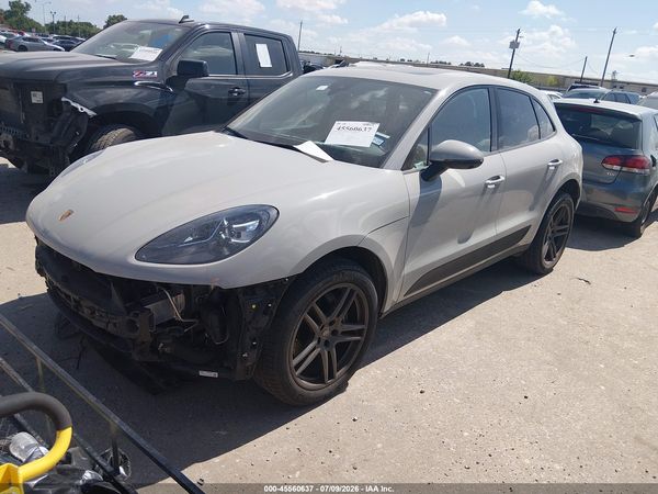 2021 PORSCHE MACAN Base