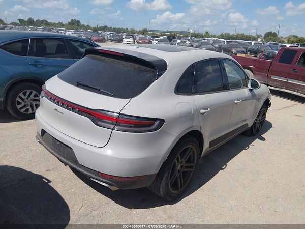 2021 PORSCHE MACAN Base
