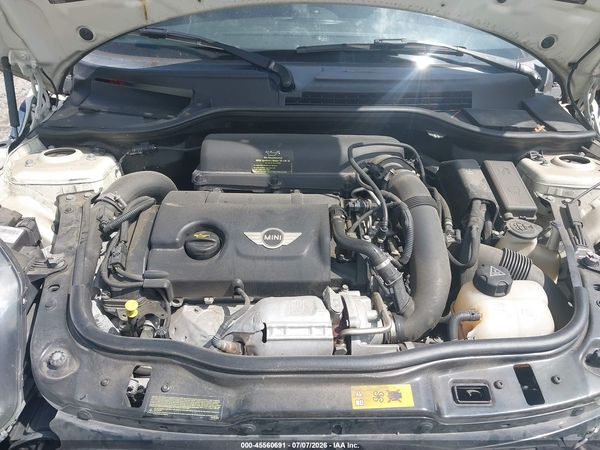 2013 MINI CLUBMAN COOPER S