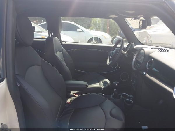 2013 MINI CLUBMAN COOPER S