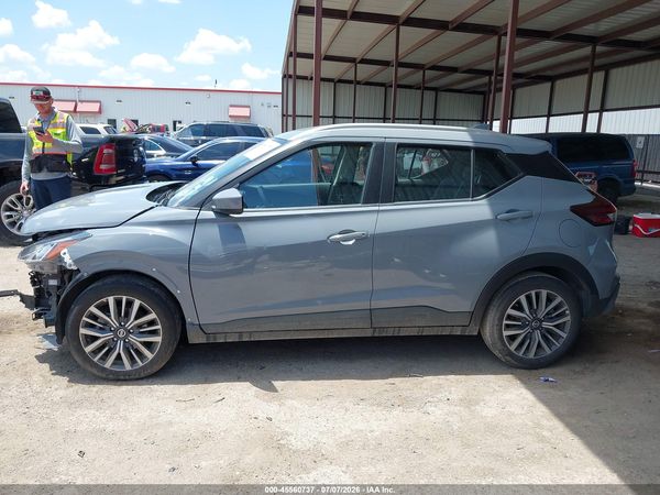 2021 NISSAN KICKS SV XTRONIC CVT — I117