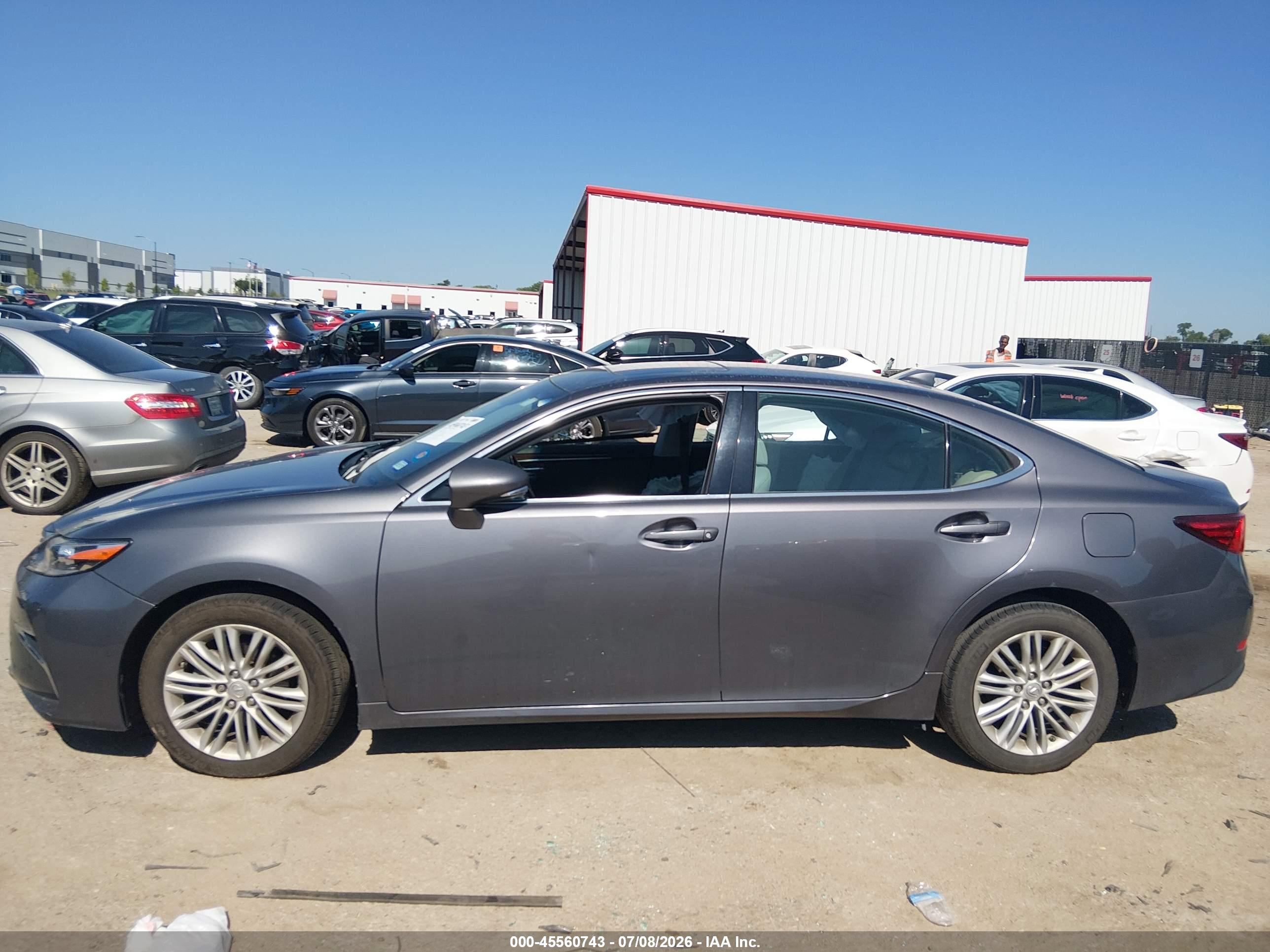 2016 LEXUS ES 350