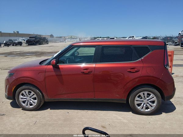 2023 KIA SOUL LX