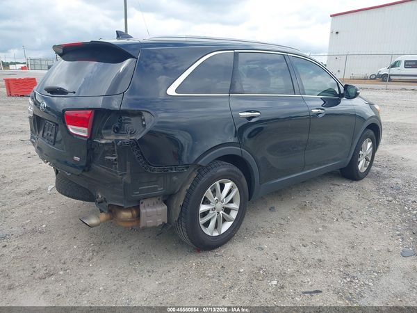 2017 KIA SORENTO 2.4L LX