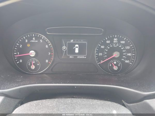 2017 KIA SORENTO 2.4L LX