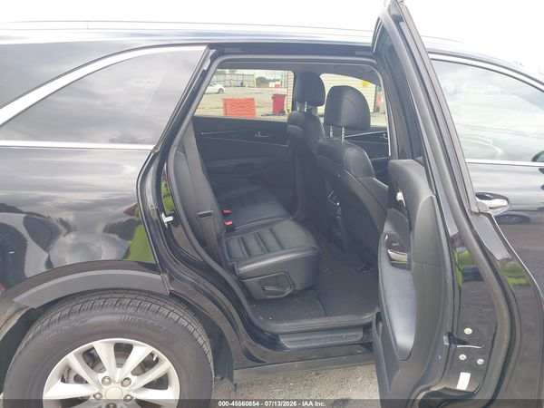 2017 KIA SORENTO 2.4L LX