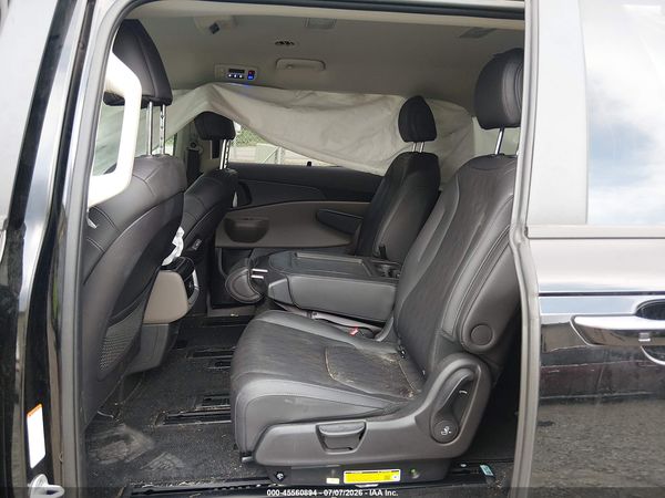 2026 KIA CARNIVAL MPV EX