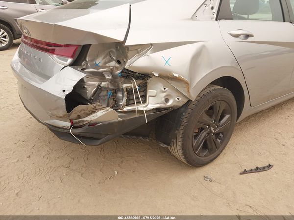 2022 HYUNDAI ELANTRA SEL
