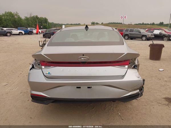 2022 HYUNDAI ELANTRA SEL