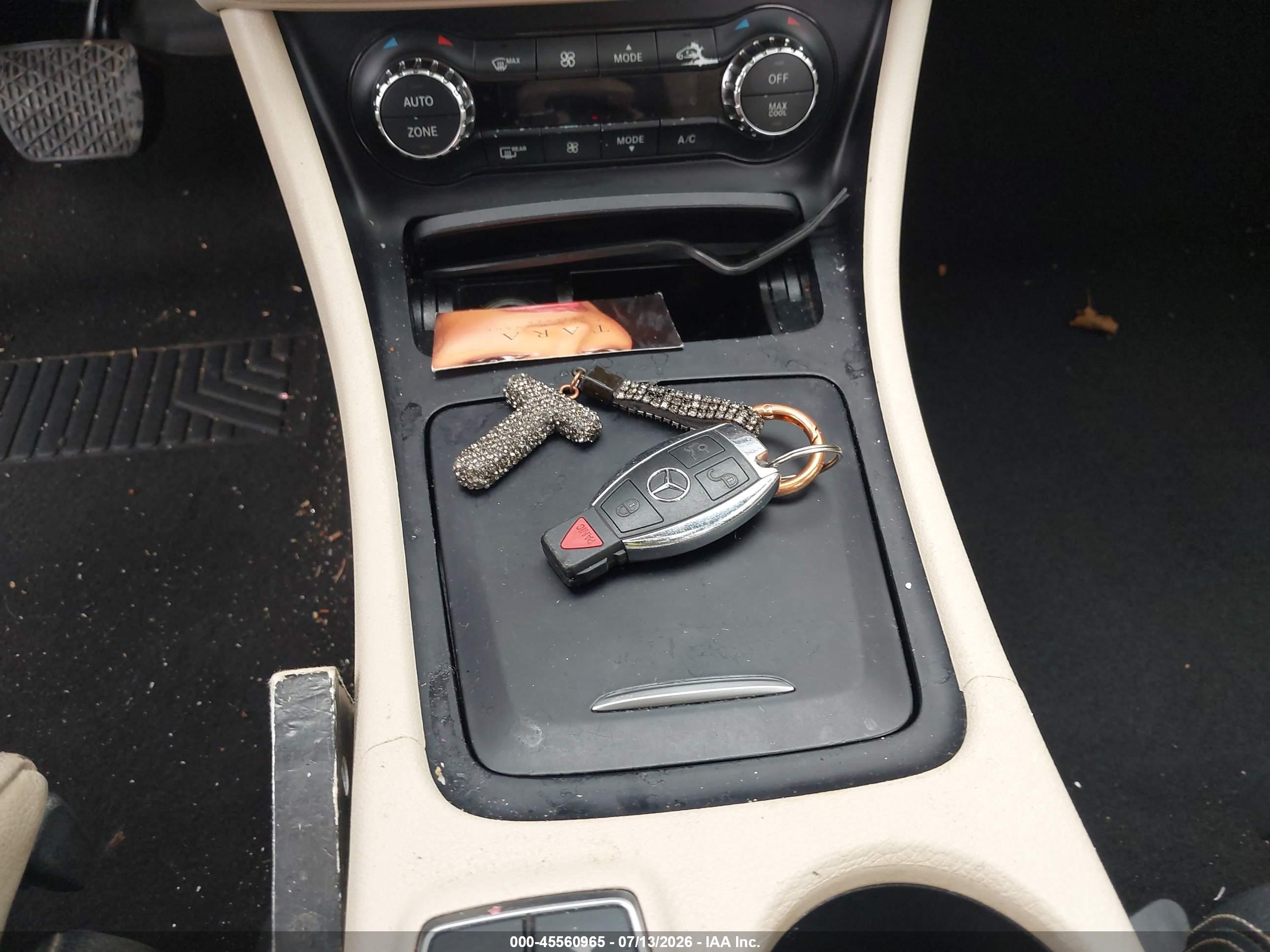 2016 MERCEDES-BENZ GLA 250 GLA250