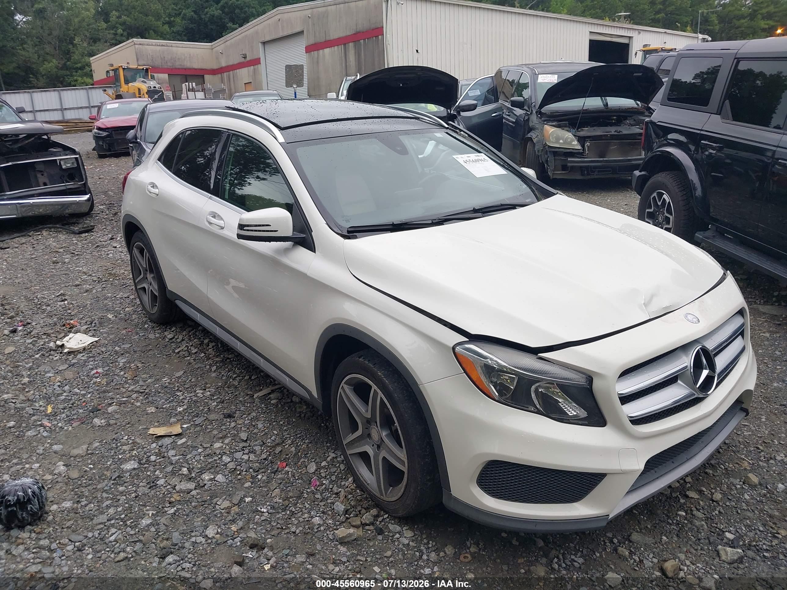 2016 MERCEDES-BENZ GLA 250 GLA250
