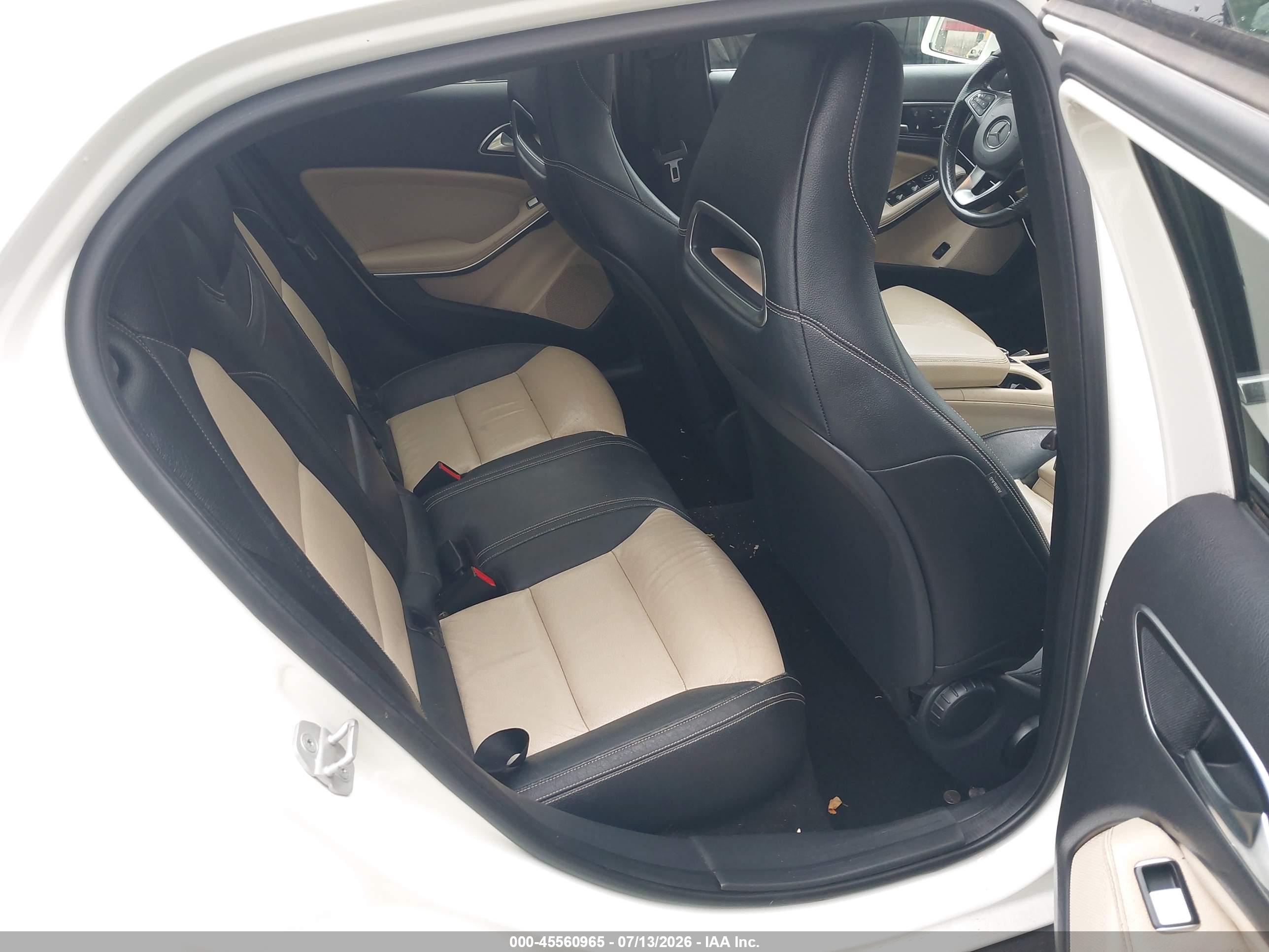 2016 MERCEDES-BENZ GLA 250 GLA250