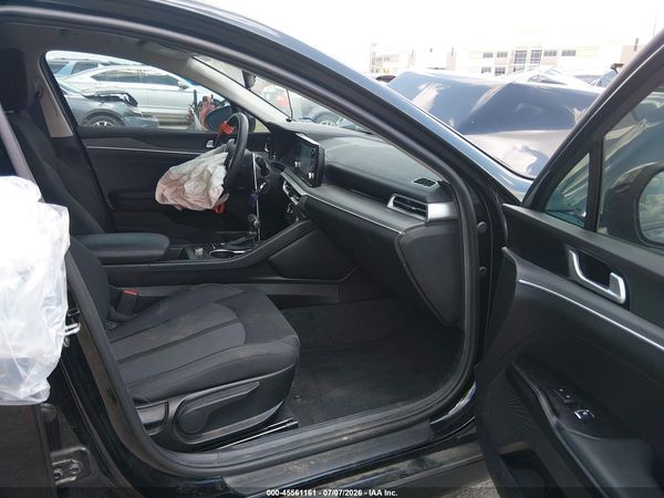 2022 KIA K5 LX