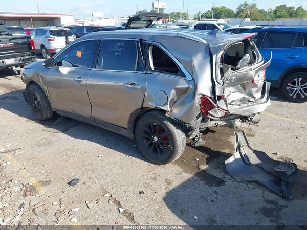 2016 KIA SORENTO 2.4L LX