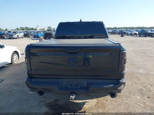 2019 RAM 1500 LARAMIE  4X4 5'7 BOX