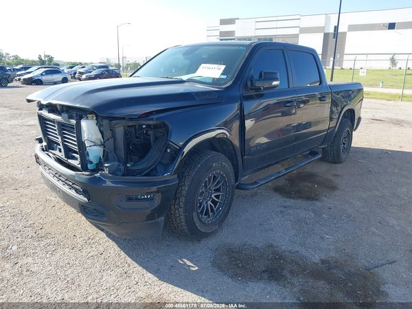 2019 RAM 1500 LARAMIE  4X4 5'7 BOX