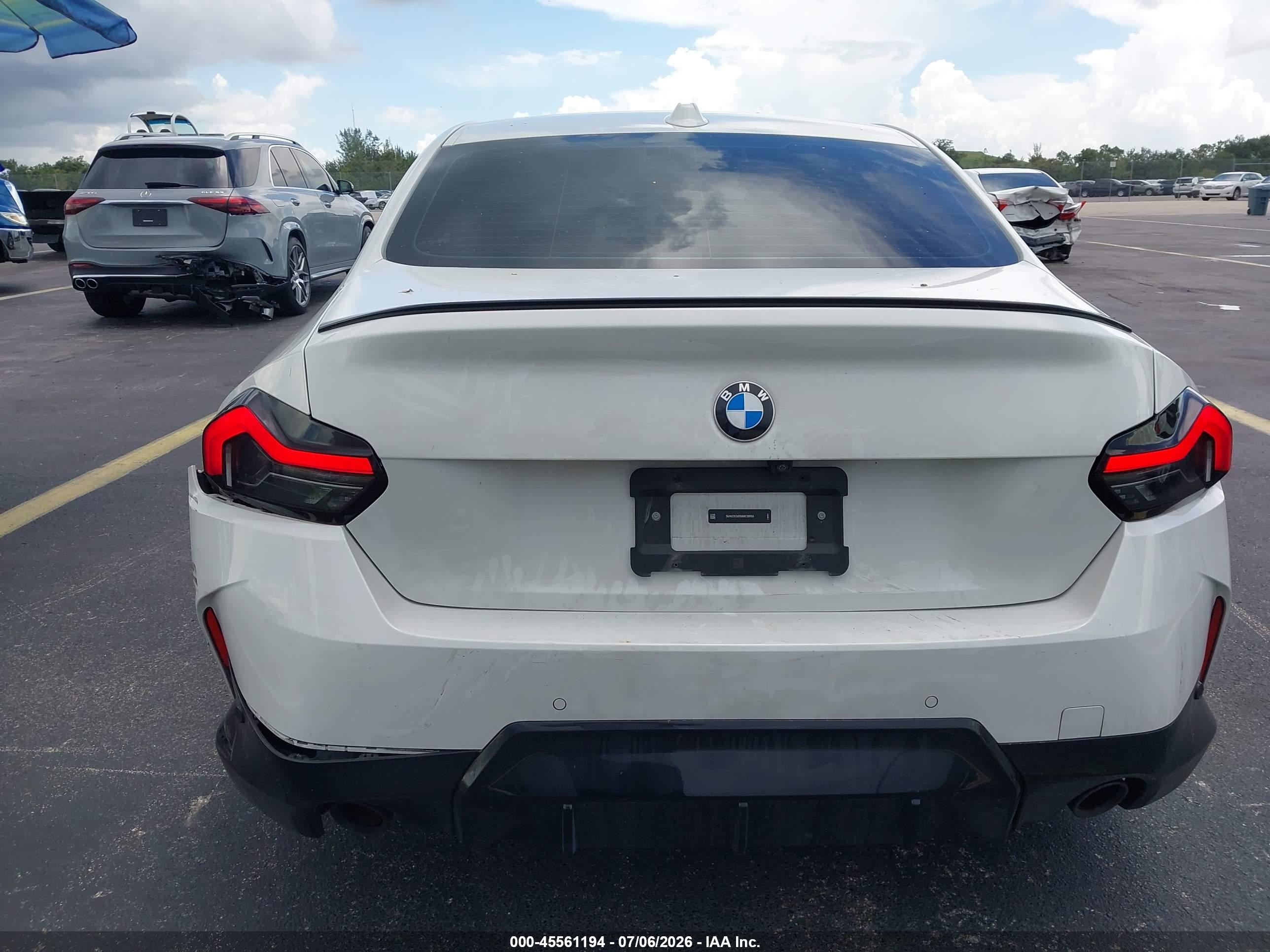 2024 BMW 230I
