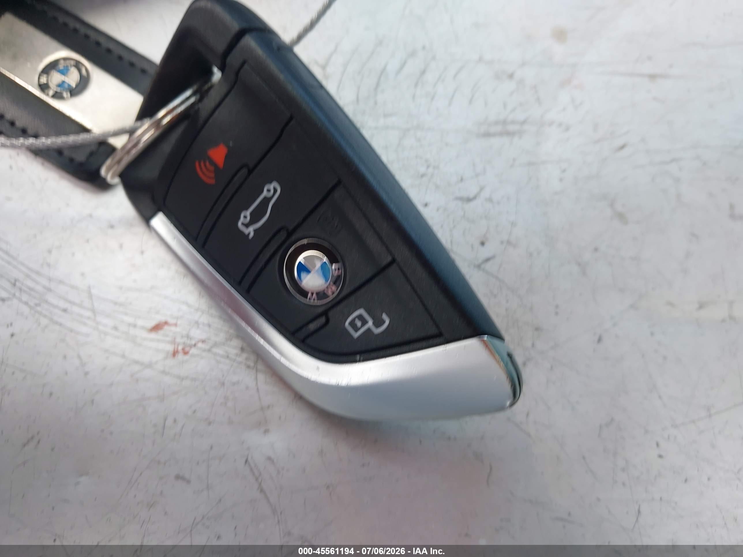 2024 BMW 230I