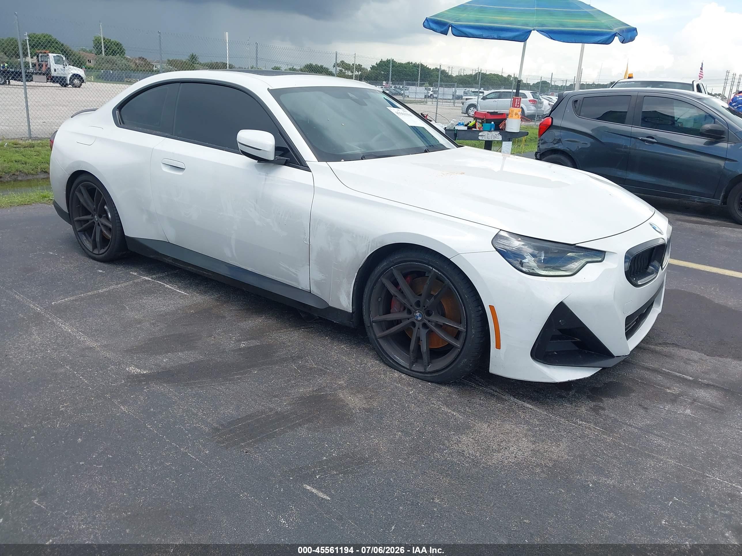 2024 BMW 230I