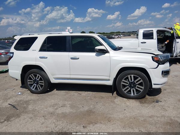 2020 TOYOTA 4RUNNER