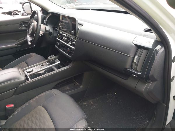 2024 NISSAN PATHFINDER SV 4WD