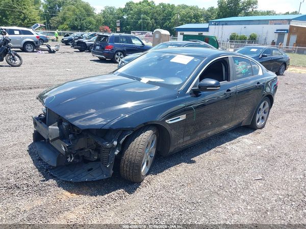 2018 JAGUAR XE 25T