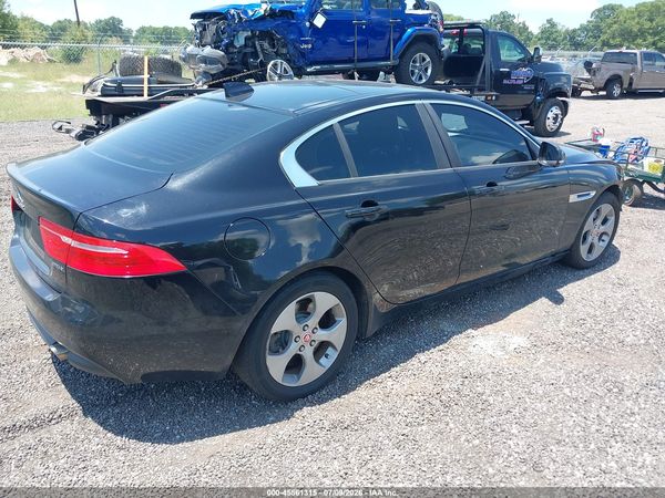2018 JAGUAR XE 25T